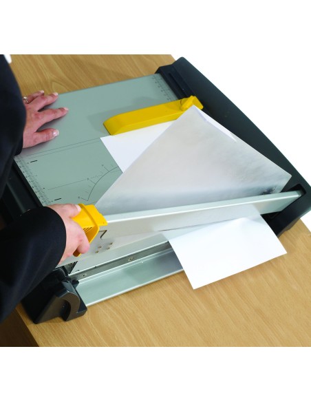 Plasma A3/180 guillotina para papel 40 hojas