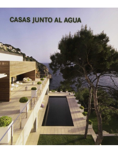 Casas junto al agua