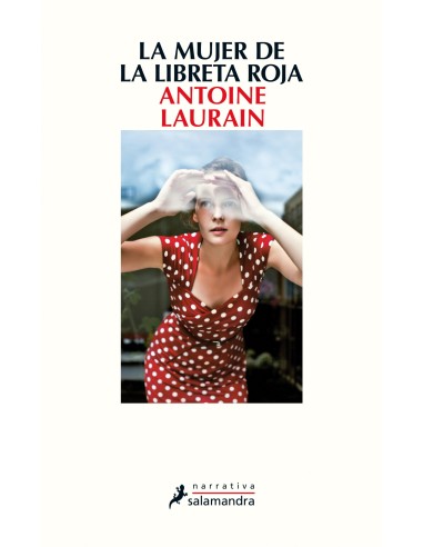 LA MUJER DE LA LIBRETA ROJA