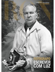 Fotografo escrever com luz