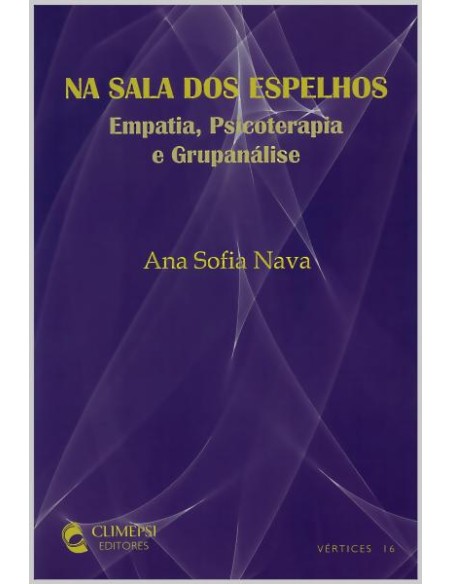 Na Sala dos Espelhos