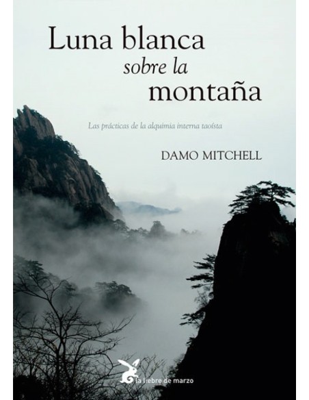 LUNA BLANCA SOBRE LA MONTANA