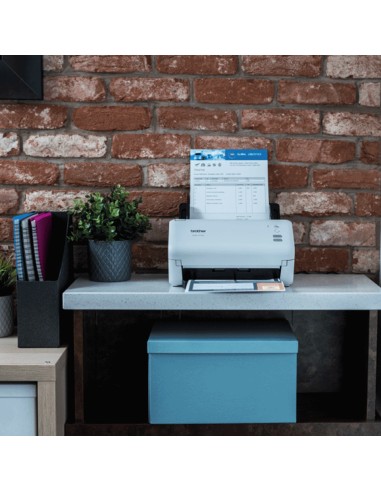 ADS-4100 escaner Escáner con alimentador automático de documentos (ADF) 600 x 600 DPI A4 Negro, Blanco