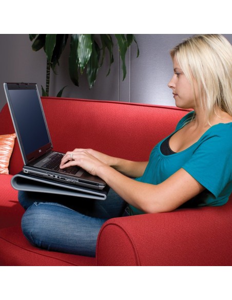 AWE55GL almohadilla fría 43,2 cm (17") 1900 RPM Negro, Gris