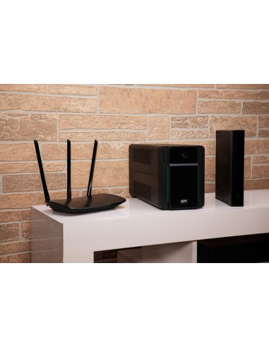 Easy UPS sistema de alimentación ininterrumpida (UPS) Línea interactiva 2,2 kVA 1200 W 6 salidas AC