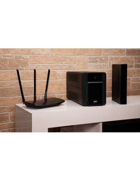 BX1200MI sistema de alimentación ininterrumpida (UPS) Línea interactiva 1,2 kVA 650 W 6 salidas AC