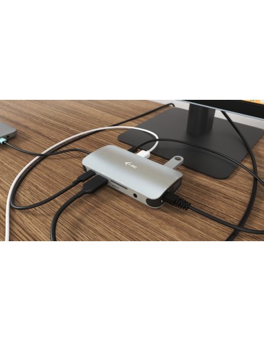 Metal USB-C Travel Nano Dock HDMI/VGA with LAN + Power Delivery 100 W