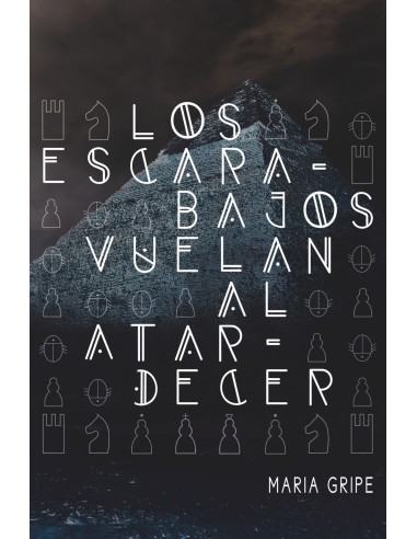 LOS ESCARABAJOS VUELAN AL ATARDE