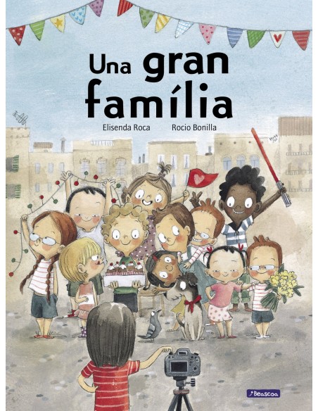 UNA GRAN FAMiLIA