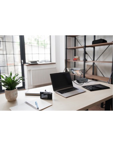 DMS-107/E switch No administrado Gigabit Ethernet (10/100/1000) Negro