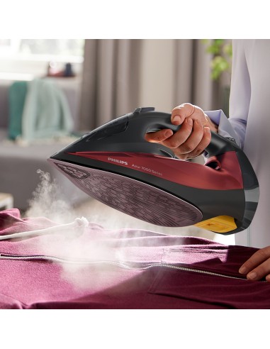 7000 series DST7022/40 Plancha de vapor HV en negro/rojo