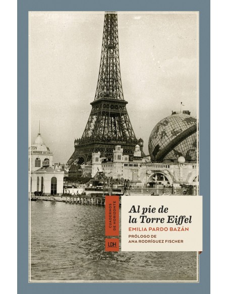 Al pie de la Torre Eiffel