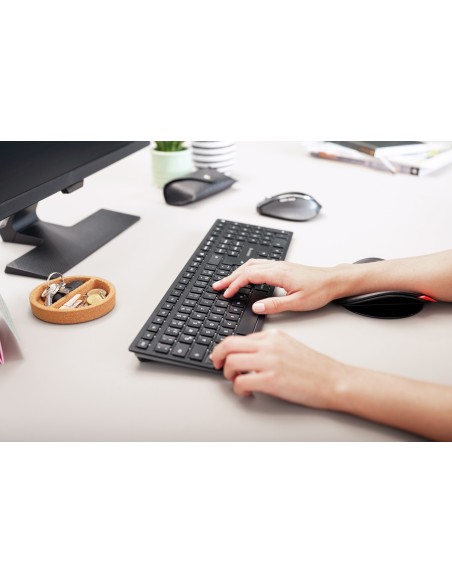 KW 9100 SLIM teclado RF Wireless + Bluetooth QWERTY Español Negro KW 9100 SLIM teclado RF Wireless + Bluetooth QWERTY Español Negro