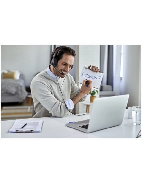 Auriculares USB-A clásicos con micrófono y control de volumen