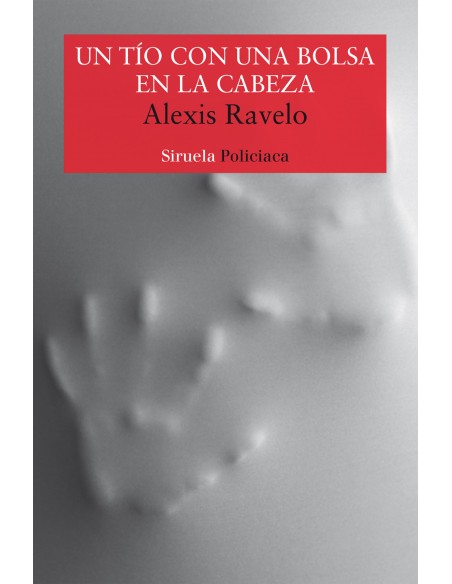 Un tio con una bolsa en la cabeza