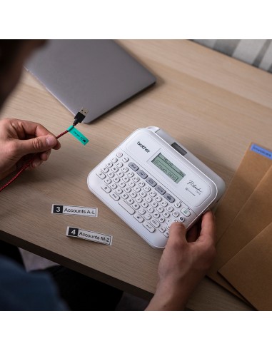 PT-D410 impresora de etiquetas Transferencia térmica 180 x 180 DPI 20 mm/s Alámbrico TZe QWERTY