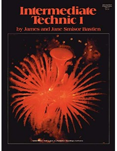 INTERMEDIATE TECHNIC 1 WP111 PIANO COURSE