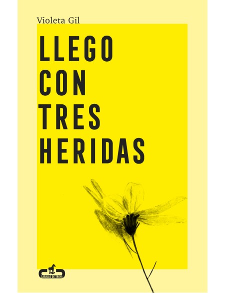 Llego con tres heridas