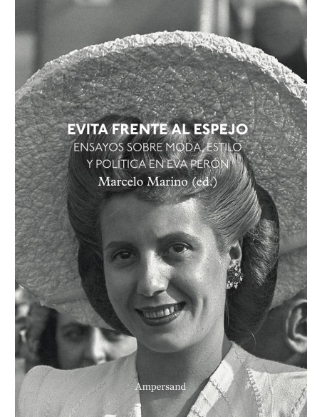 Evita frente al espejo