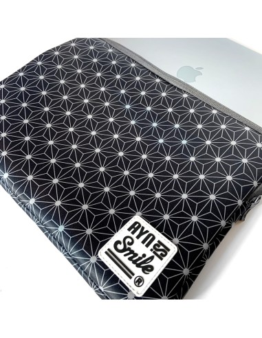 Funda Sleeve para Portátil hasta 13.3 pulgadas Neo Nipon de Neopreno color Negro