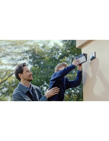 Cámara solar con luz de pared Security S120, cámara solar inalámbrica exterior, cámara 2K, energía inagotable, luz activada por
