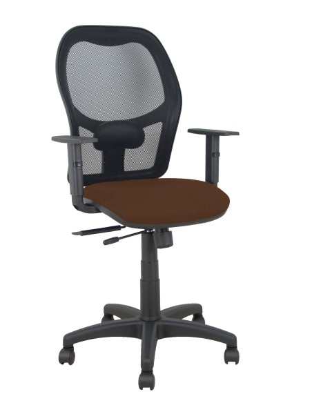 Silla Alocén traslack malla negra asiento bali marrón oscuro brazos regulables