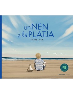 Un nen a la platja