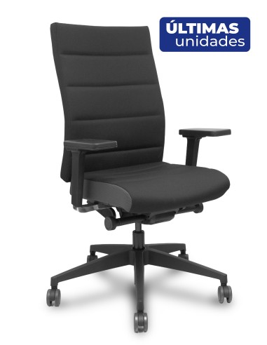 Silla Champ 2.0 traslack tapizado era negro brazos 4D