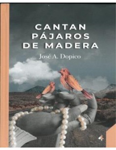 Cantan pajaros de madera