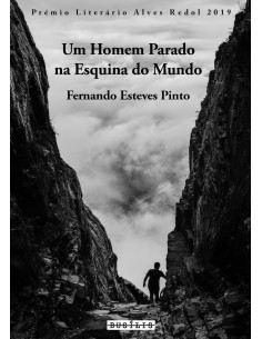 Homem parado na esquina do mundo Um