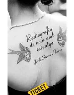 Radiografia de noia amb tatuatge