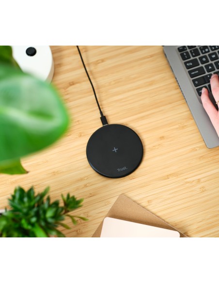 Viro Smartphone Negro USB Cargador inalámbrico Carga rápida Interior