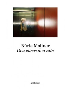 Deu cases deu nits