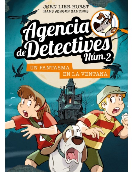 UN FANTASMA EN LA VENTANA UN FANTASMA EN LA VENTANA
