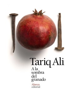A la sombra del granado