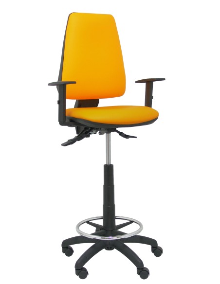 Taburete Elche S similpiel naranja brazos regulables.