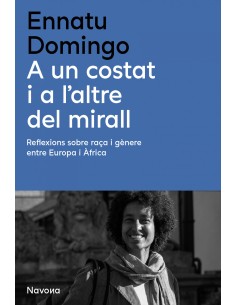 A un costat i a l altre del mirall