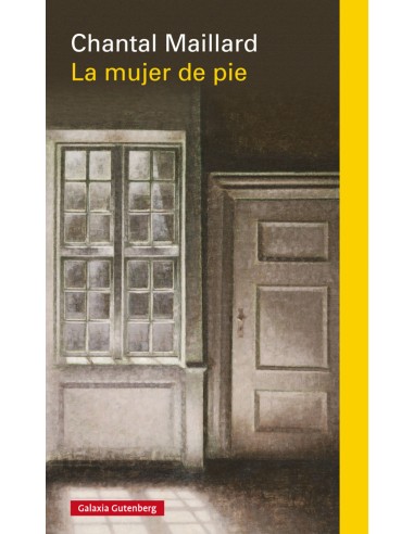 La mujer de pie rustica