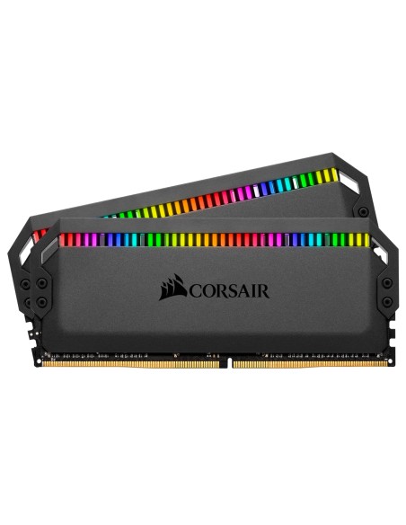 Dominator CMT32GX4M2K4000C19 módulo de memoria 32 GB 2 x 16 GB DDR4 4000 MHz