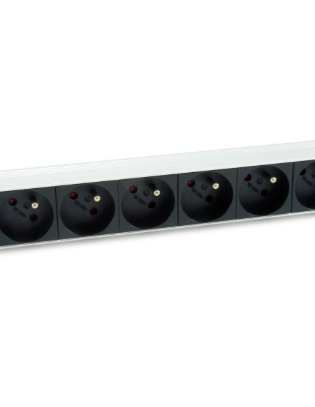 333313 unidad de distribución de energía (PDU) 8 salidas AC 1U Negro, Plata