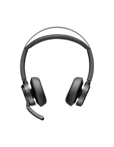 Auriculares Voyager Focus 2 USB-C-C + adaptador USB-C/A + base de carga