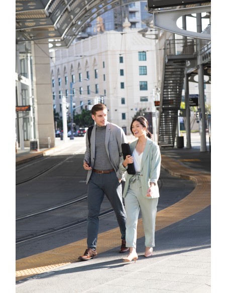 Mochila para portátiles de 14,1 pulgadas Renew Business